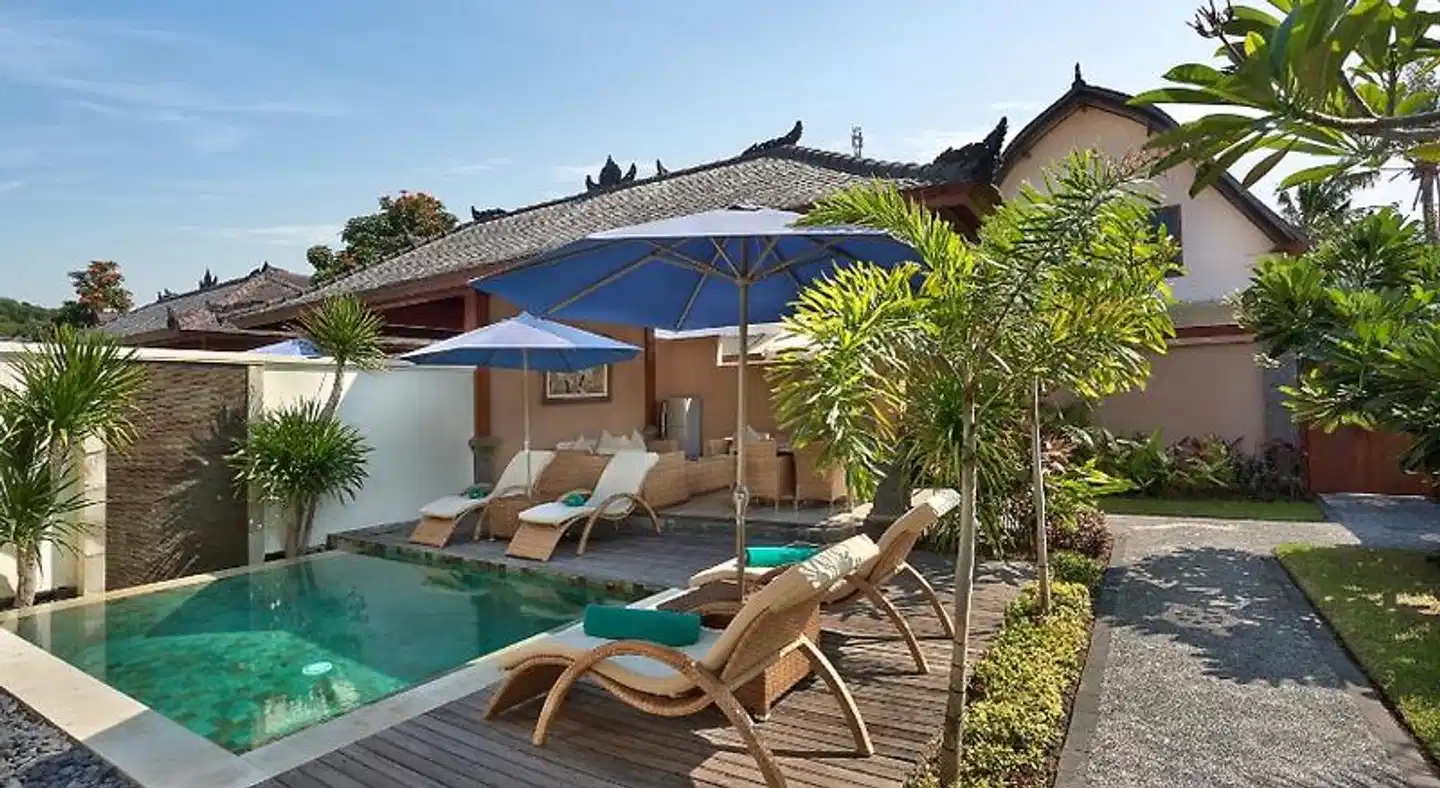 Hotel Vila Ombak Pool