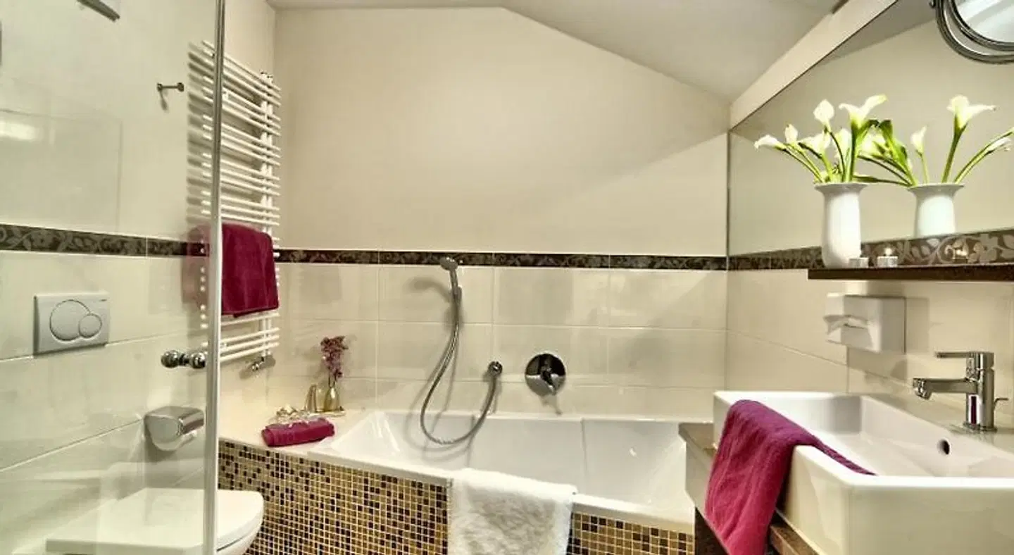 Hotel Neuhäusl Badezimmer