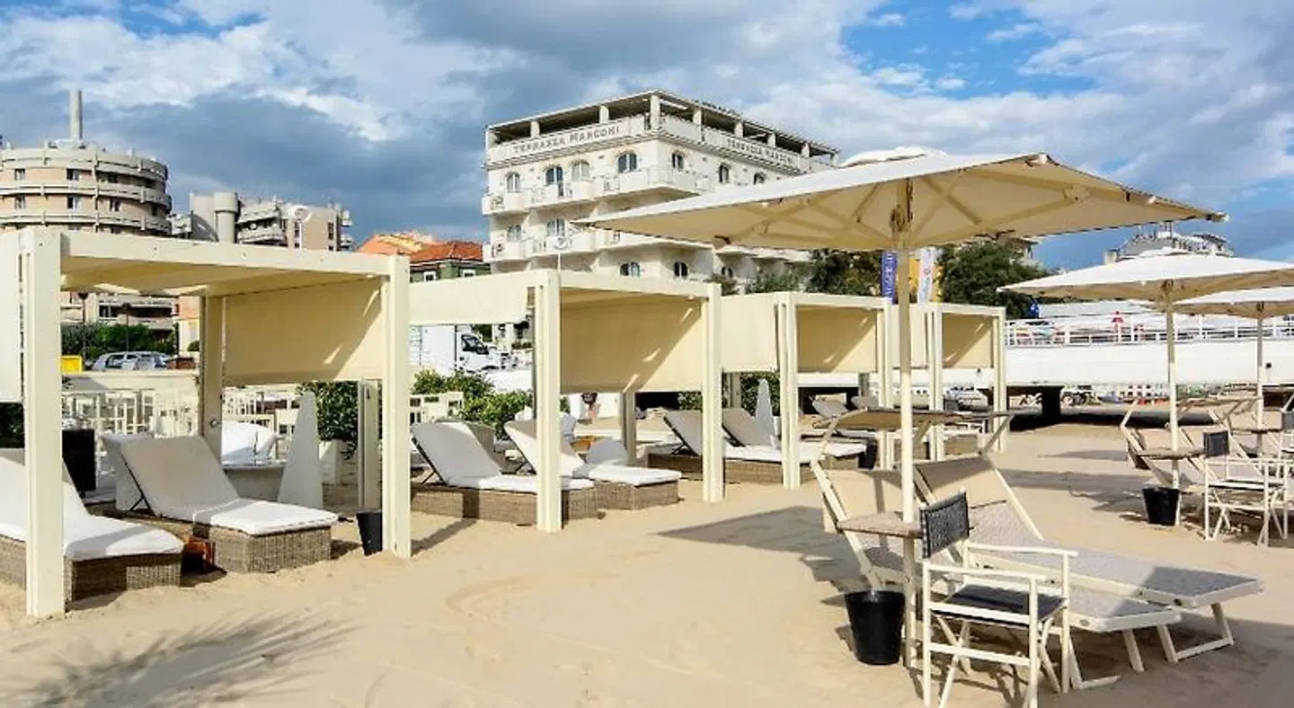 Terrazza Marconi Hotel&Spamarine Terrasse