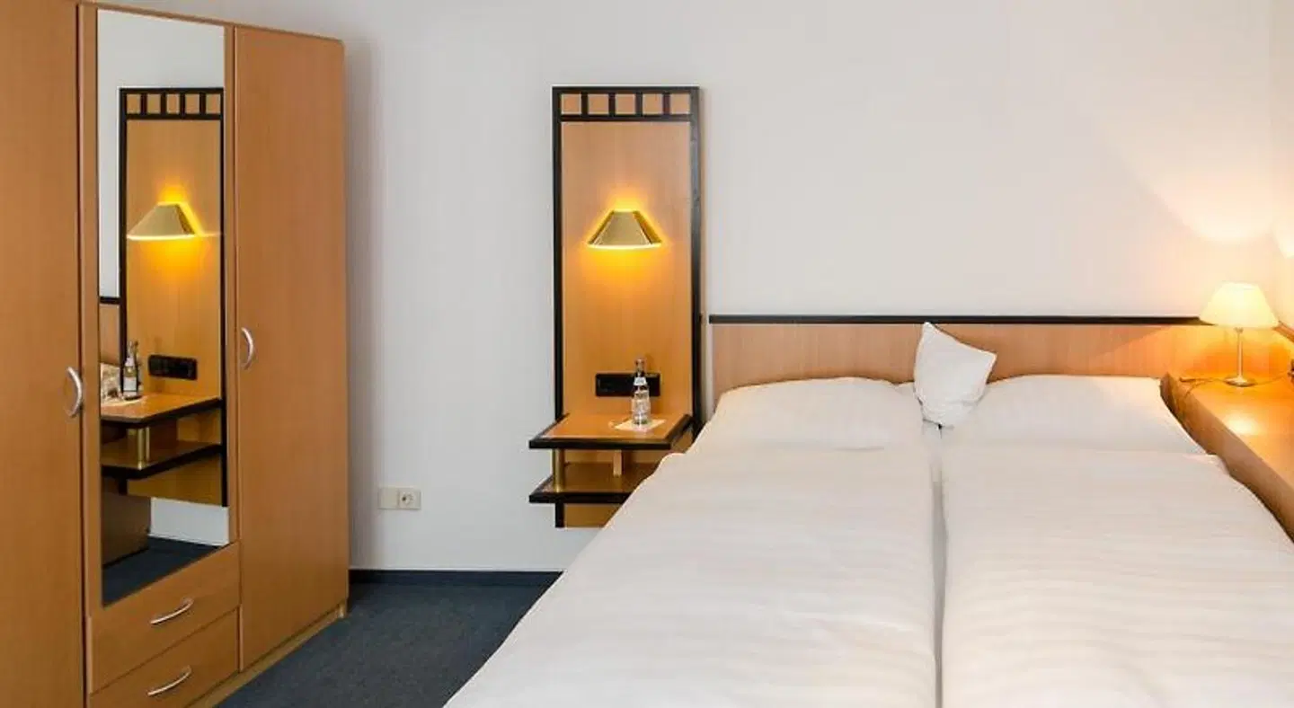 Schere ROOM_EXAMPLE