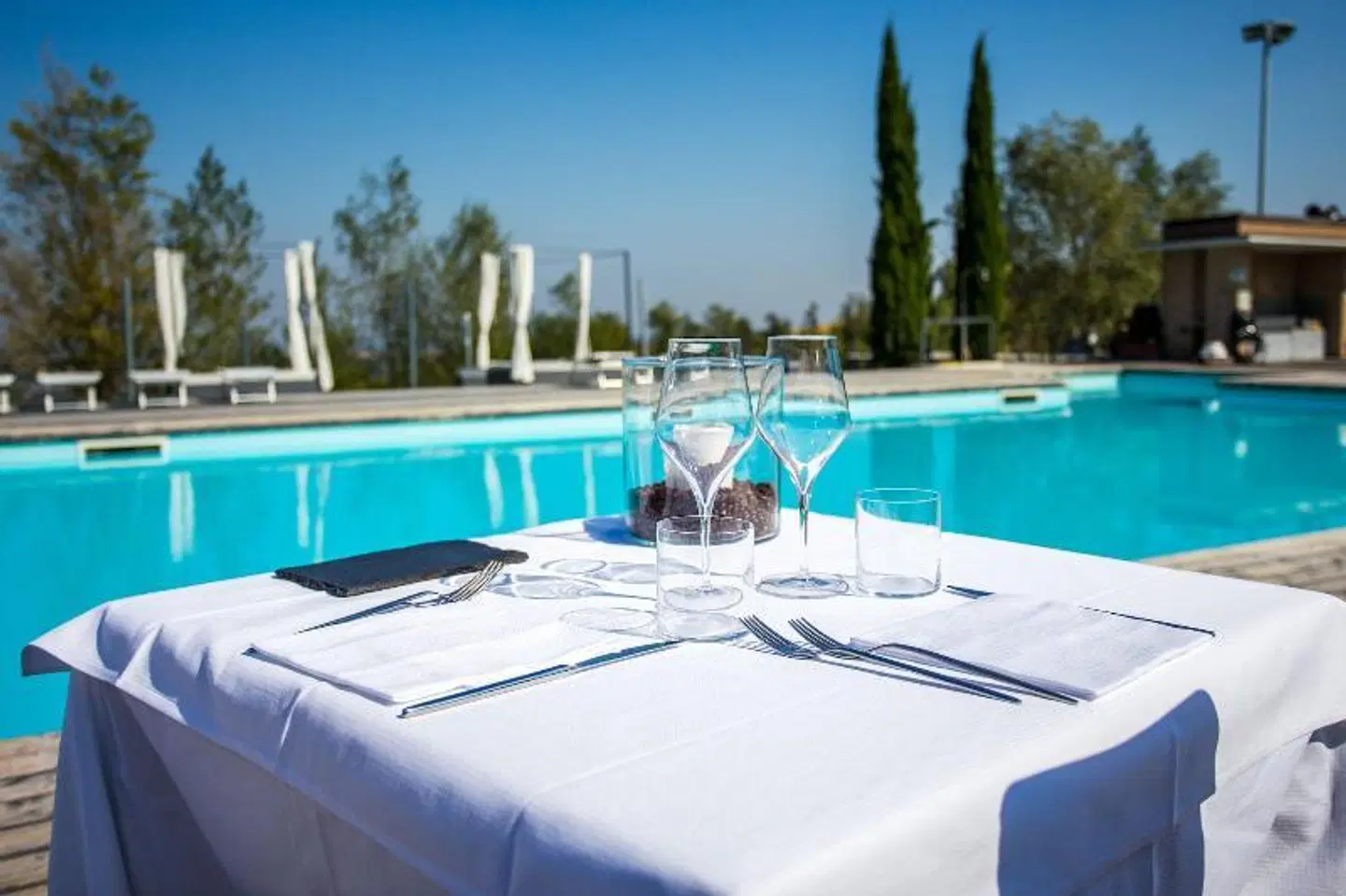 Gelso Bianco Suites OUTDOOR_POOL