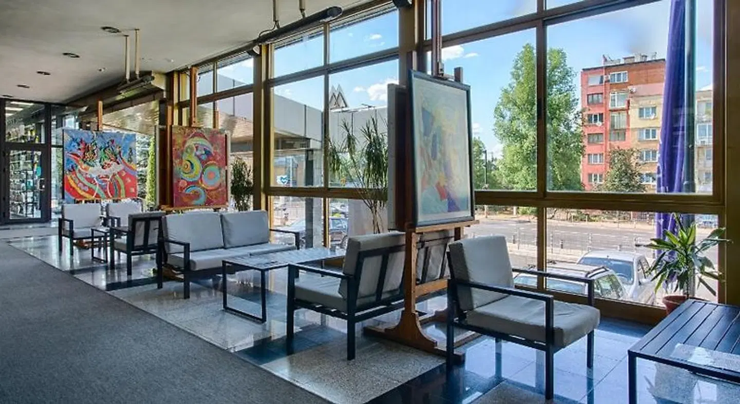 Hemus LOUNGE_LOBBY