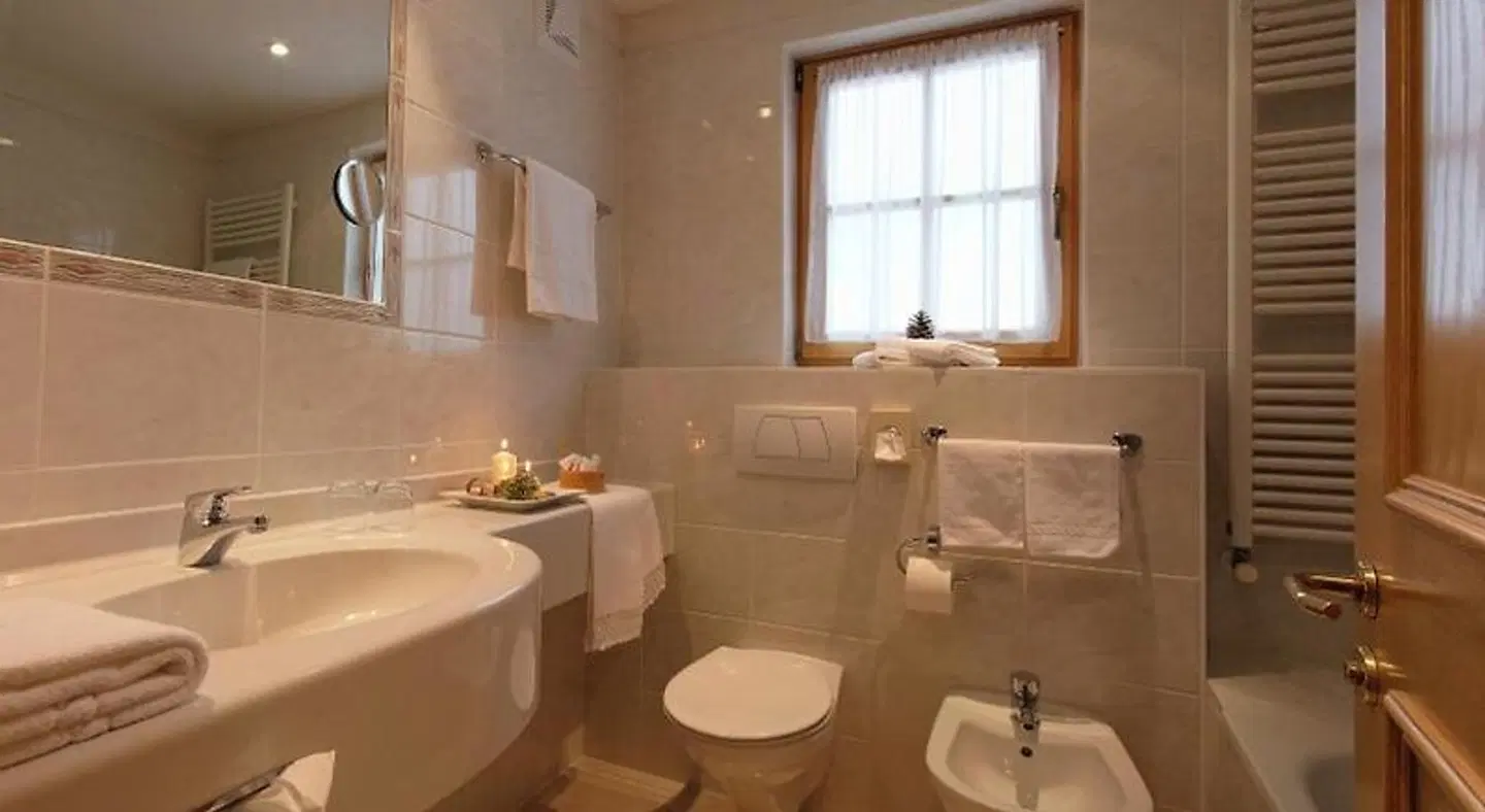 Il Tyrol Badezimmer