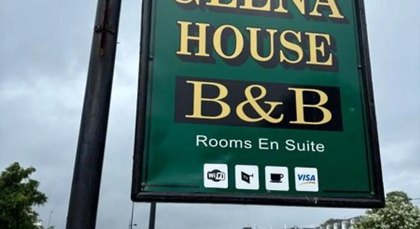 HarmonyInn - Glena House Landkarte