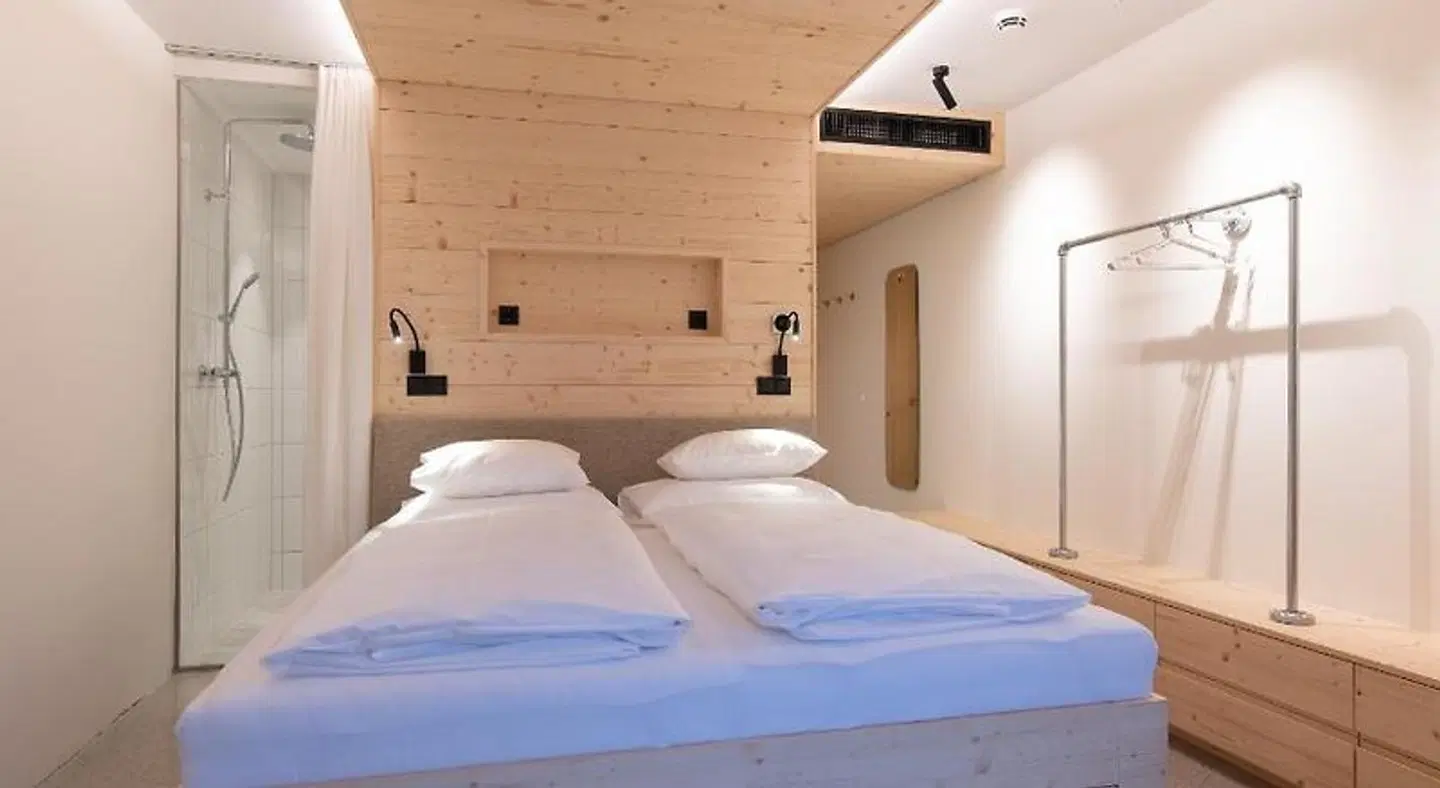 Mari Pop Hotel ROOM_EXAMPLE