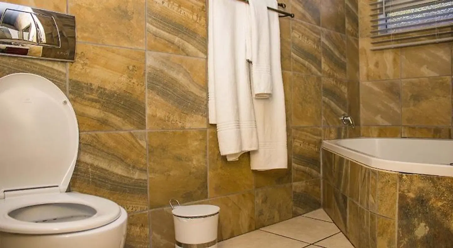 Ilawu Guest Lodge Badezimmer