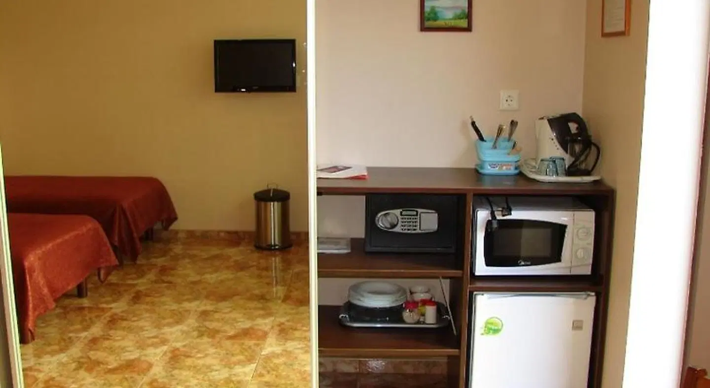 Green Villa ROOM_EXAMPLE