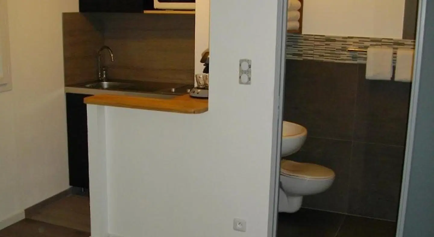 Appart'hotel Residella House Avignon Nord Le Pontet Badezimmer