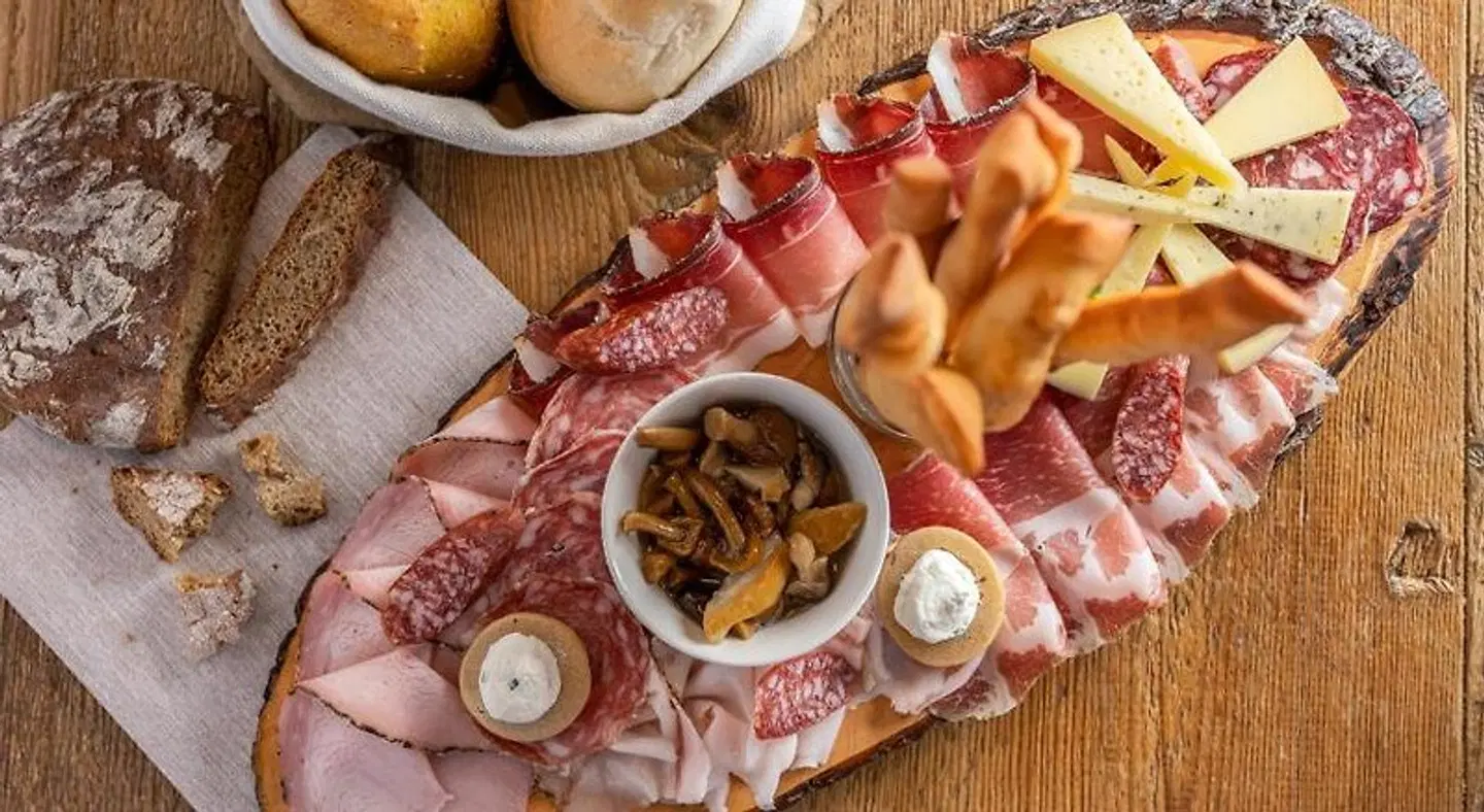 Garnì Ladin Restaurant