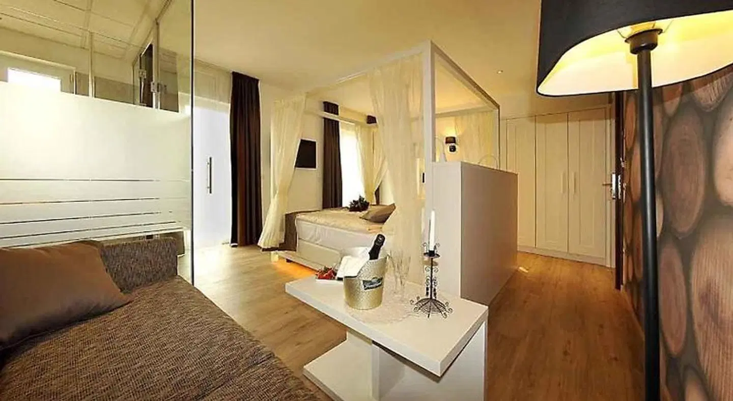 Florida ROOM_EXAMPLE