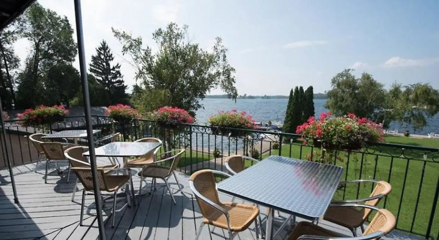The Gananoque Inn & Spa Terrasse