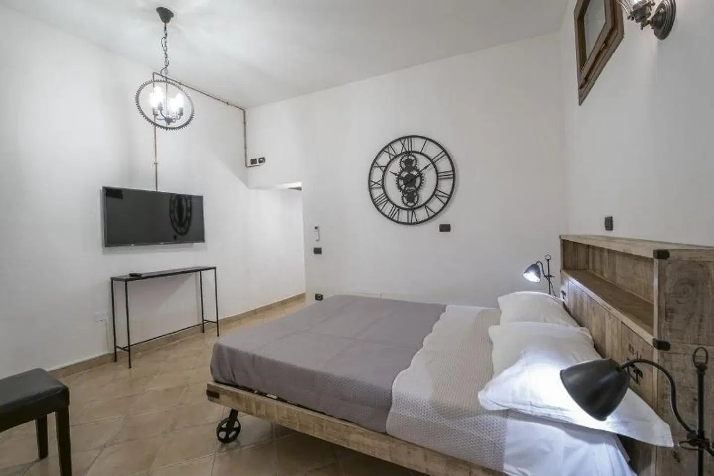 Steam House - Room & Breakfast ROOM_EXAMPLE