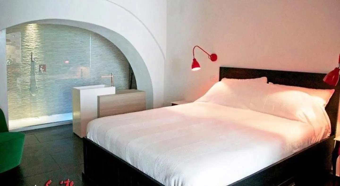 Sbarcadero Hotel ROOM_EXAMPLE