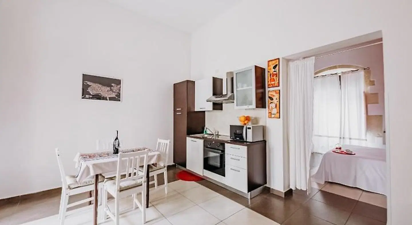 Kyanos Residence ROOM_EXAMPLE