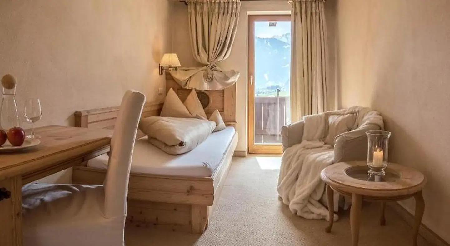 Hotel Alpenblick ROOM_EXAMPLE