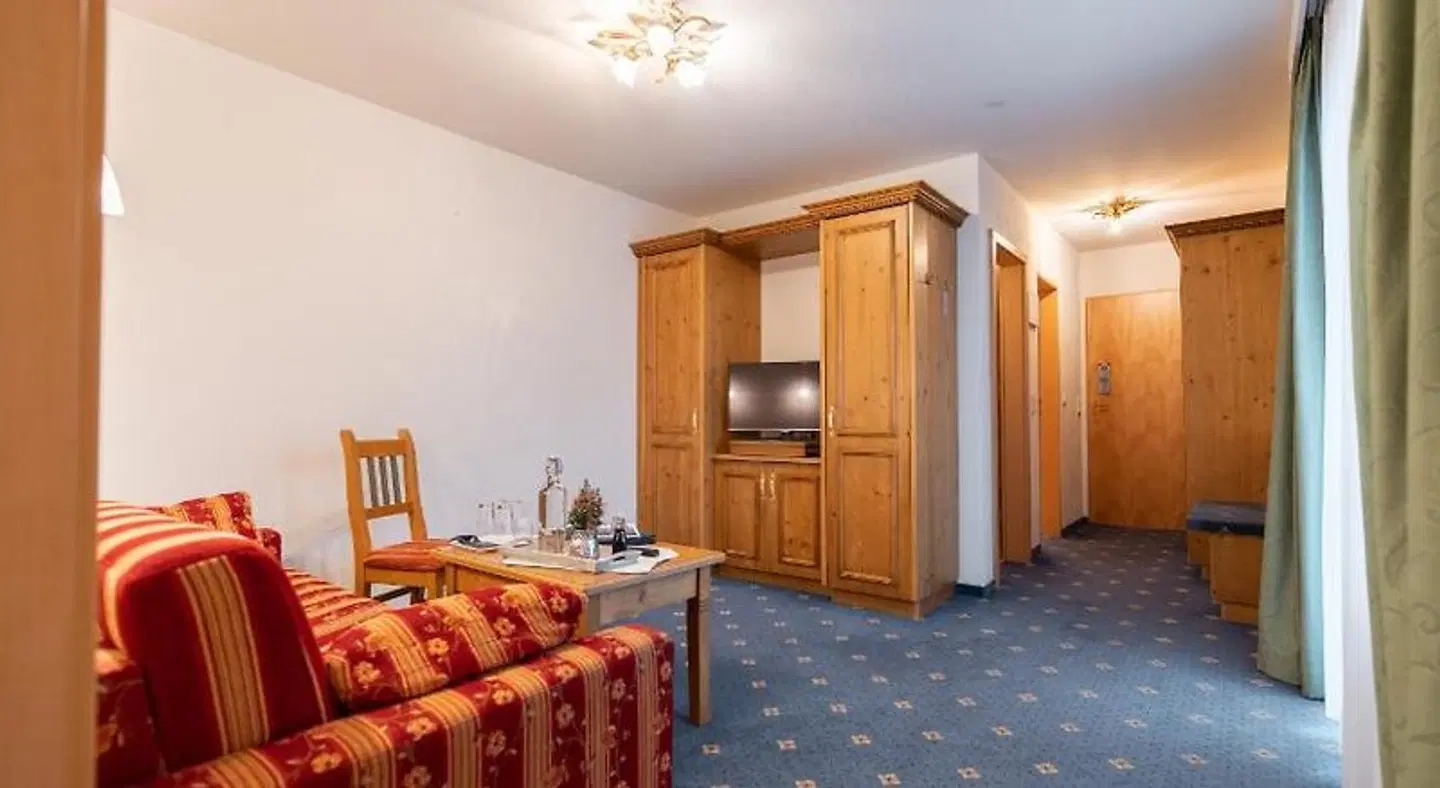 Haller's Post Hotel ROOM_EXAMPLE