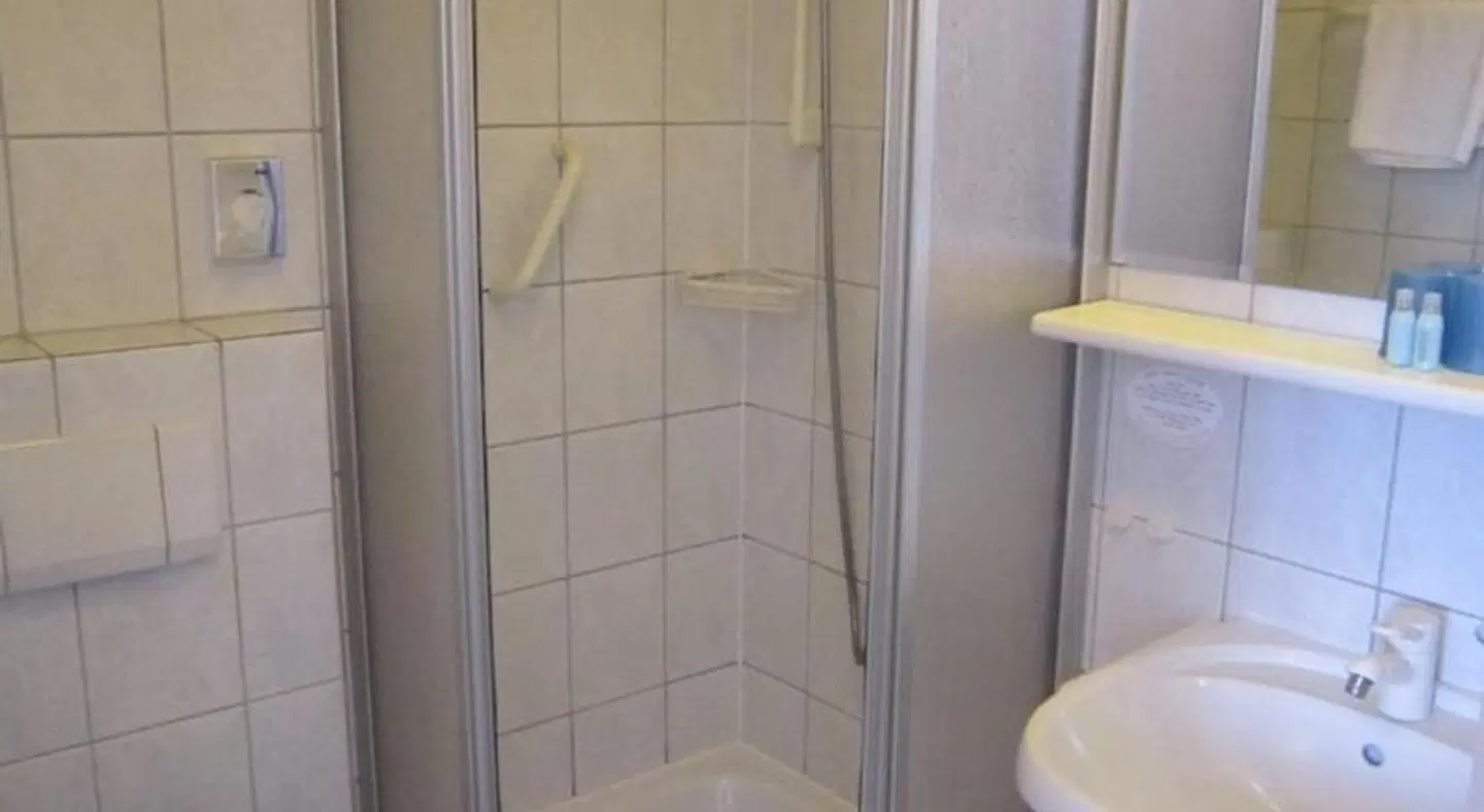 Hotel Haus Borkum Badezimmer