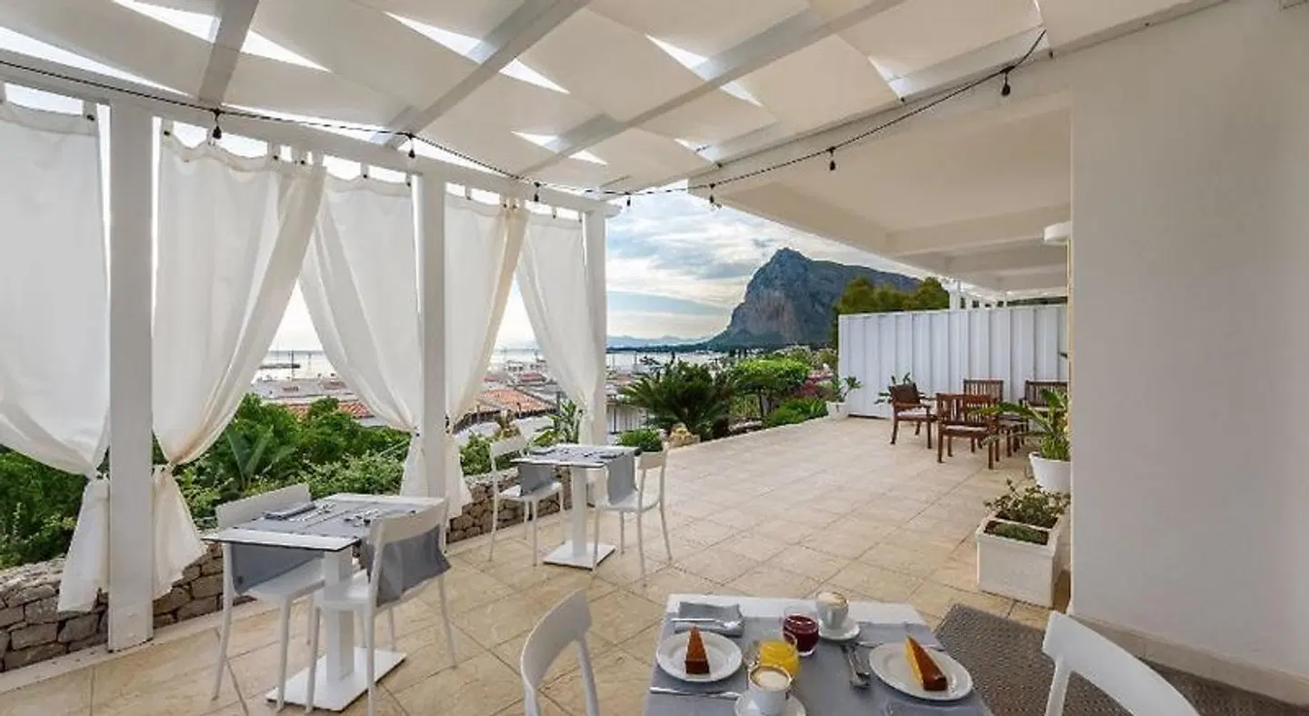 Albergo Auralba Terrasse