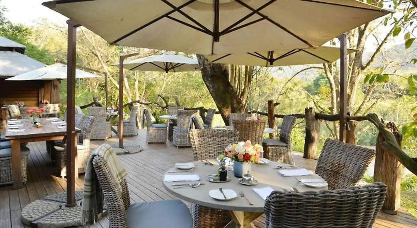 Summerfields Rose Retreat and Spa Terrasse