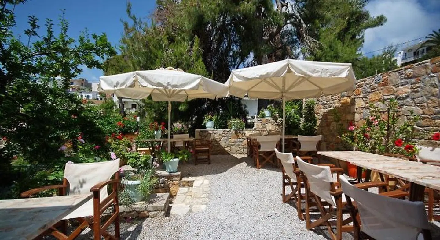 Pension Votsi Terrasse