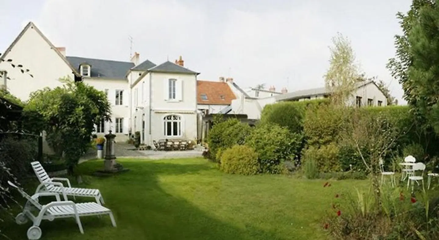 Amphore du Berry EXTERIOR
