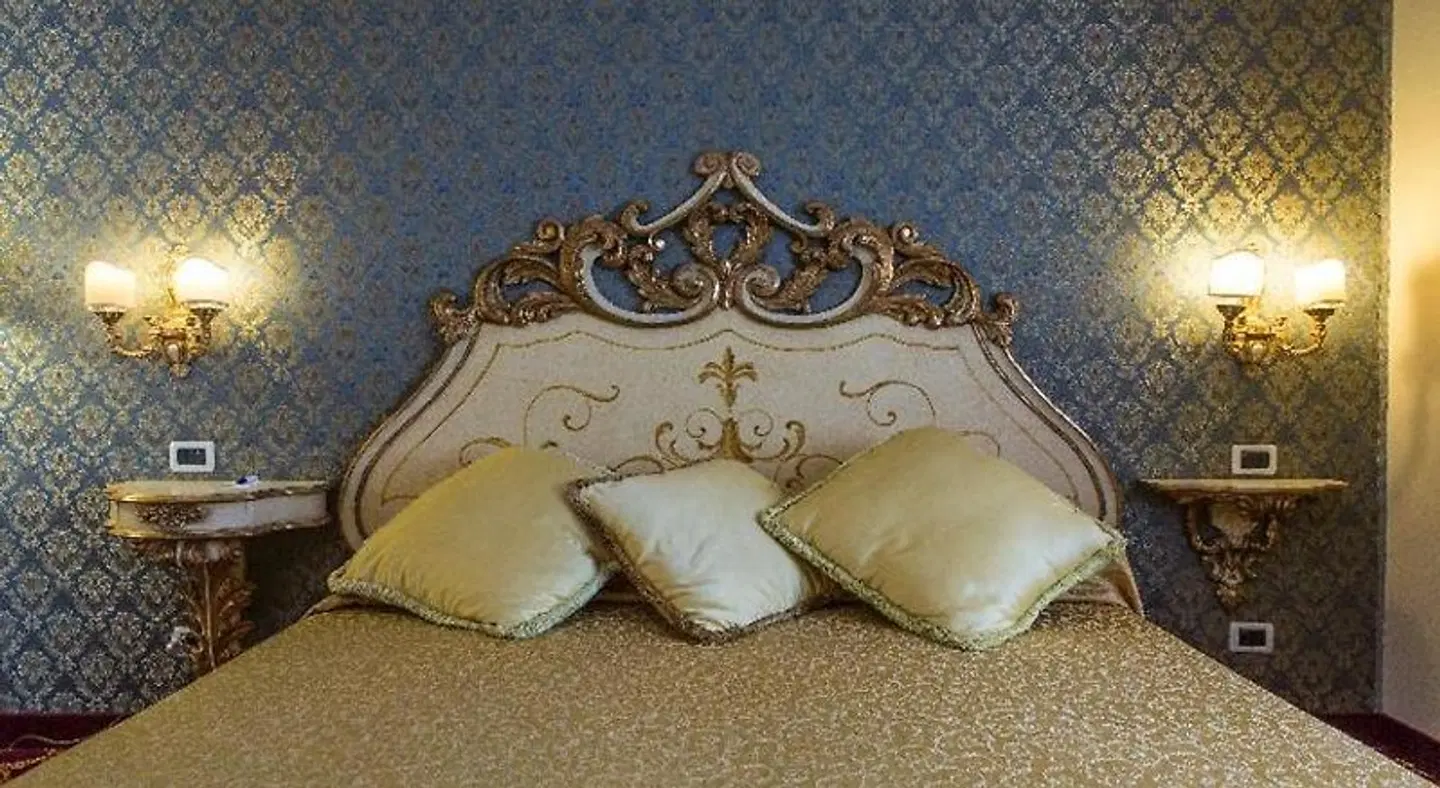 Grand Villa Tuscolana Tiere