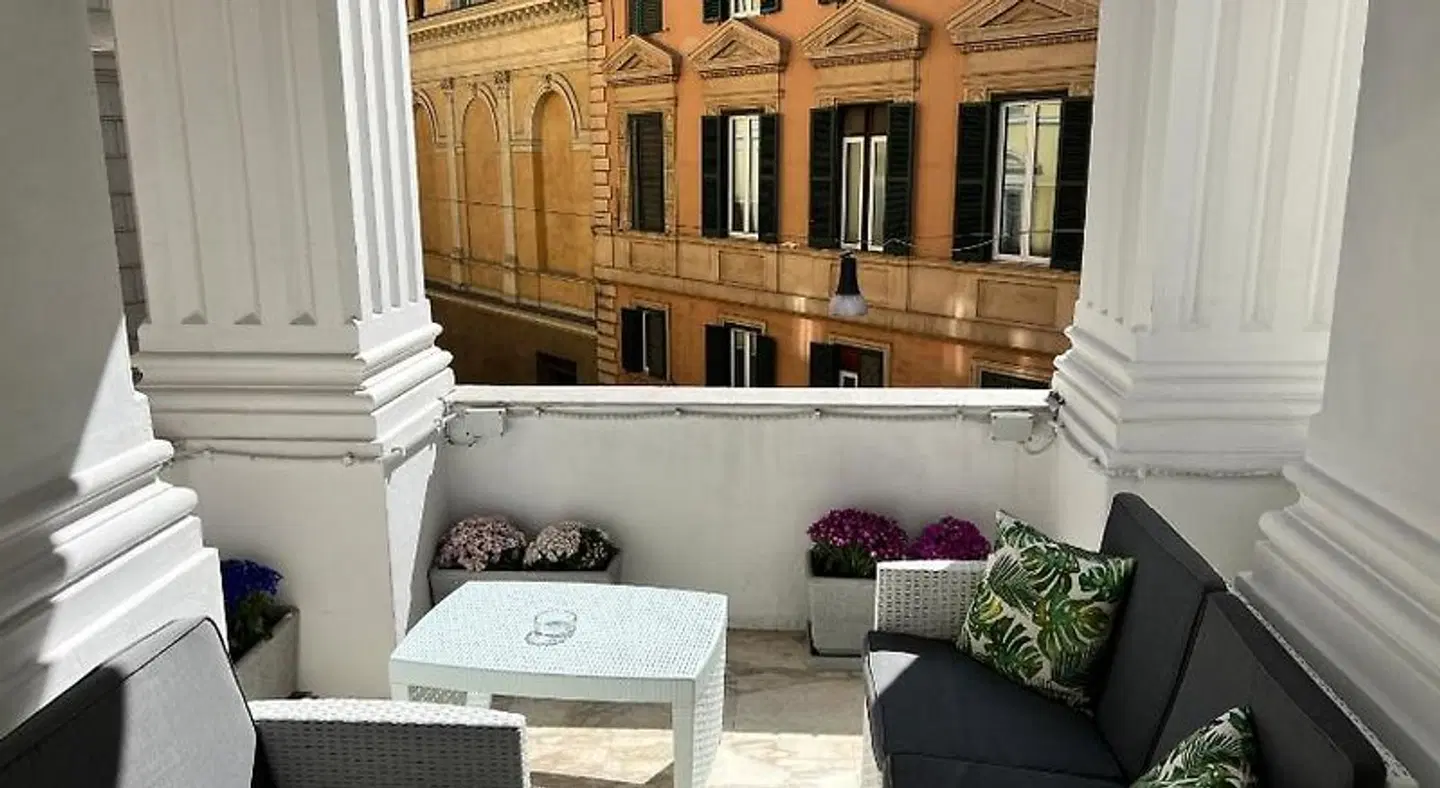 Le Petit LOUNGE_LOBBY