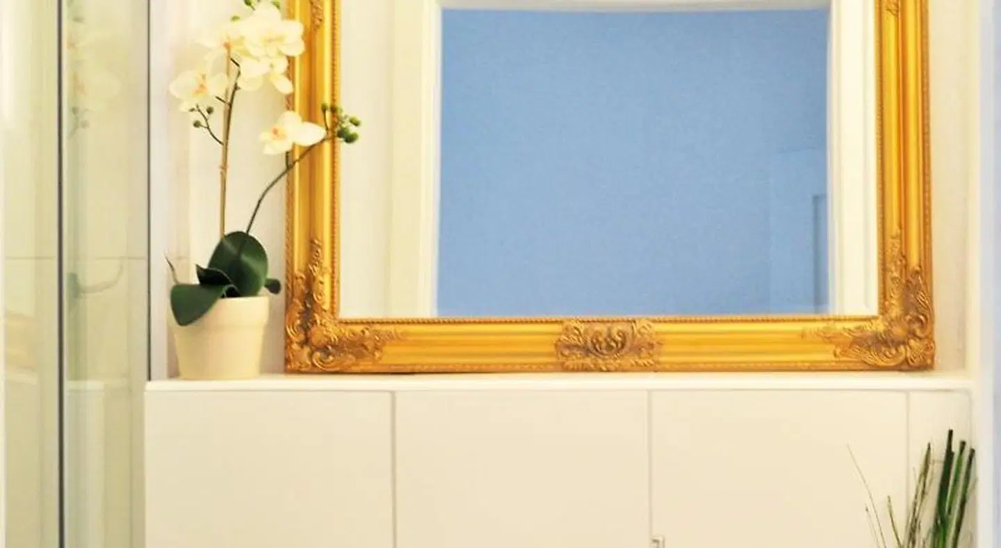 Art Hotel & Hostel Badezimmer