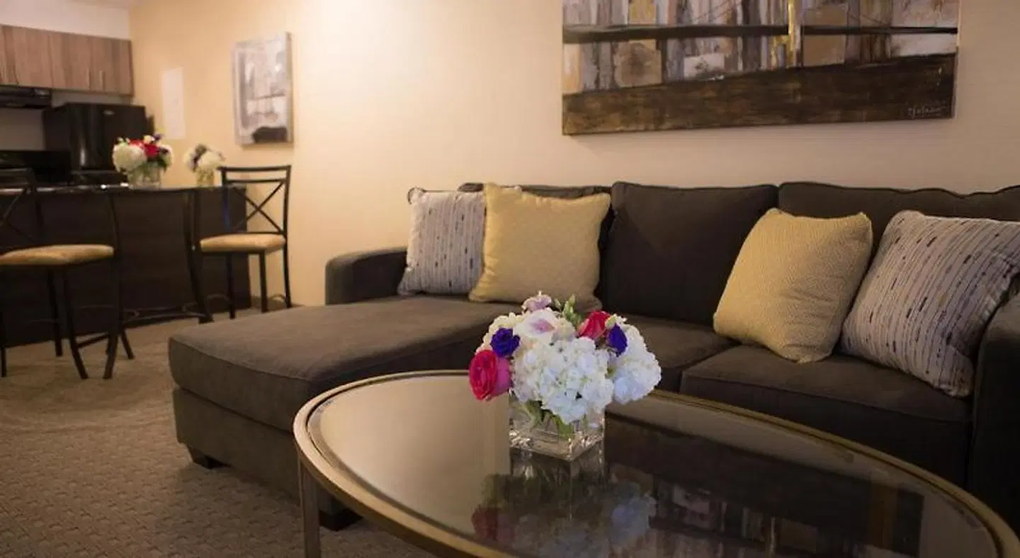 Cartier Place Hotel ROOM_EXAMPLE