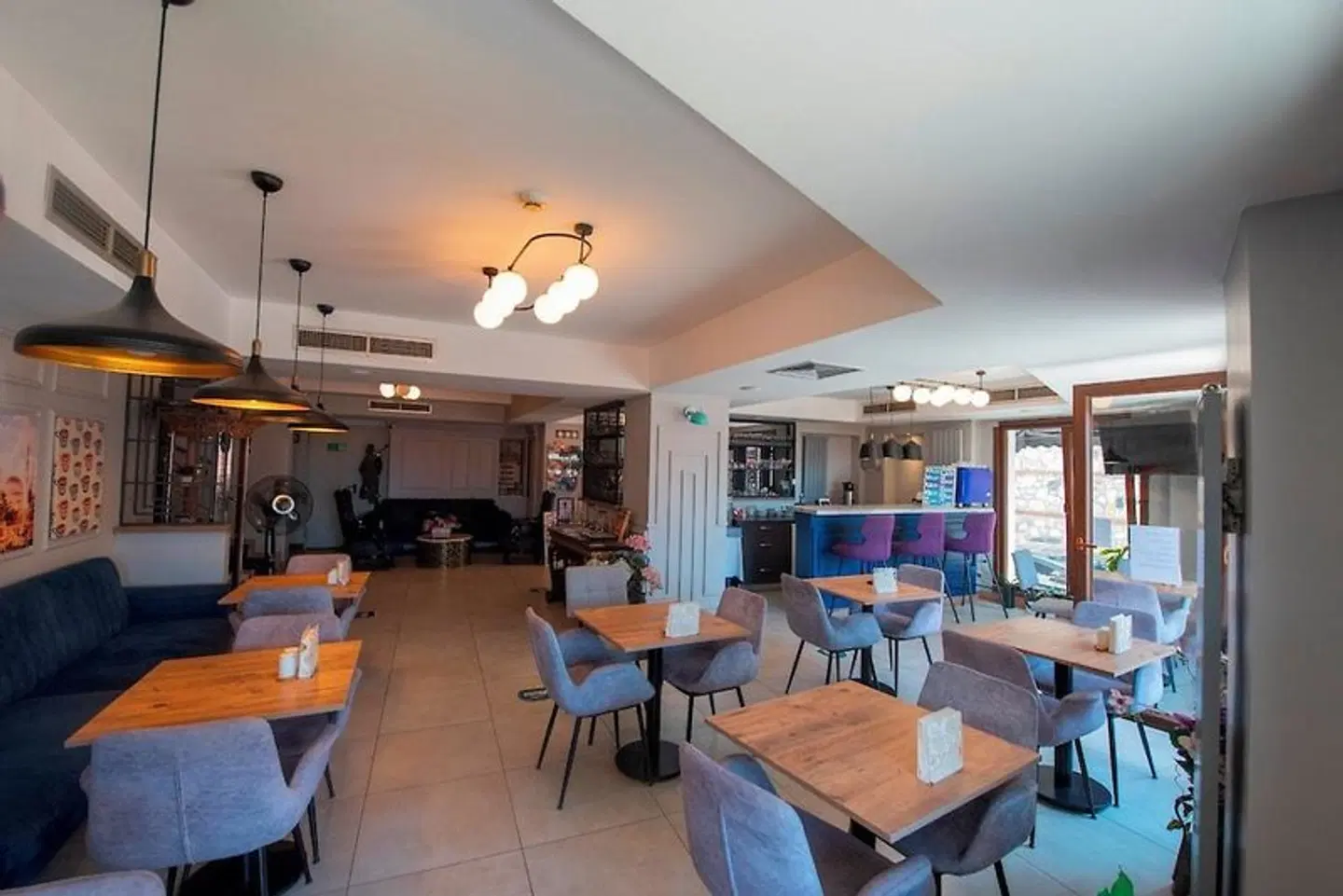 Daphne LOUNGE_LOBBY