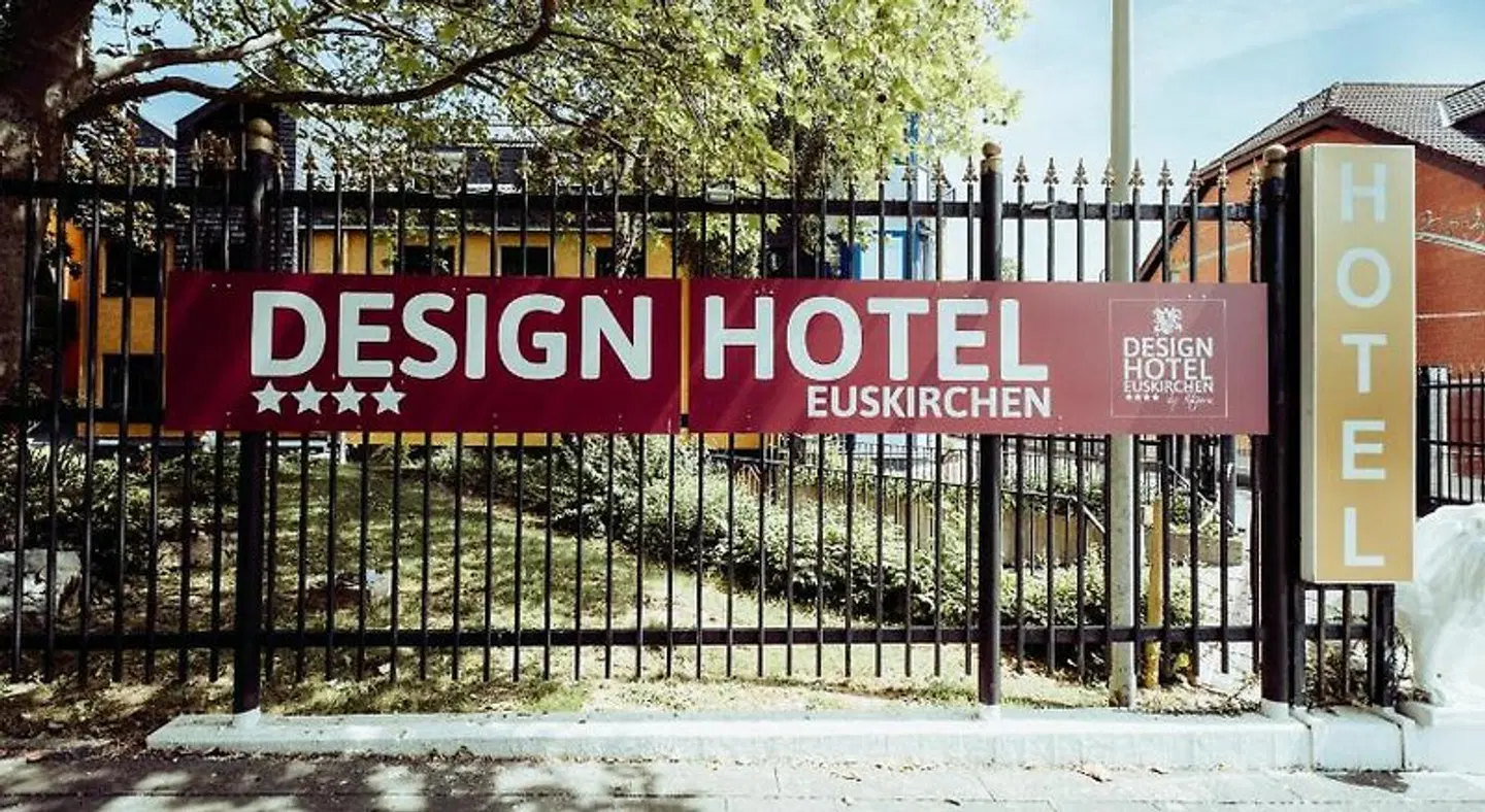 Design Hotel Euskirchen EXTERIOR