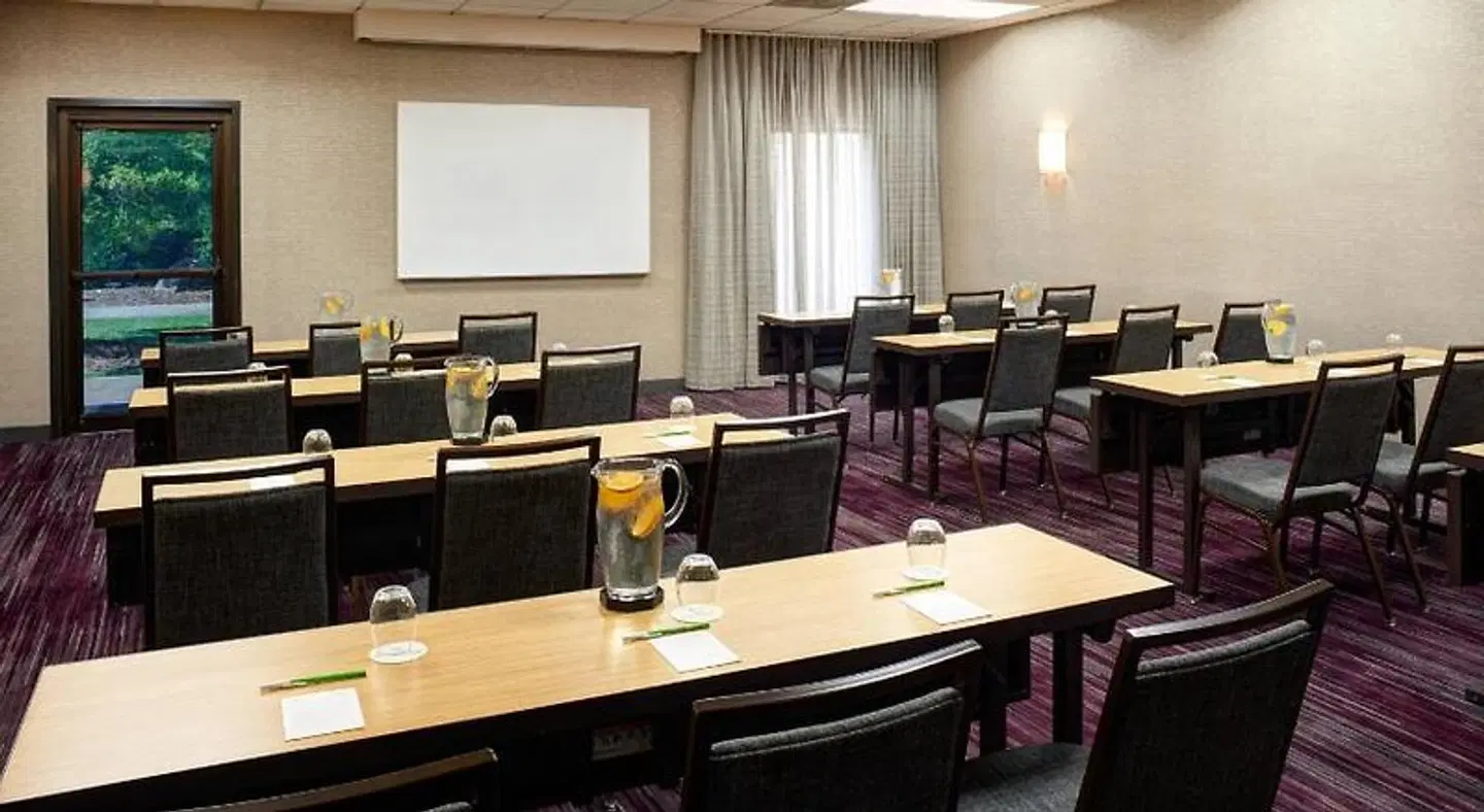 Courtyard by Marriott Louisville East Konferenz