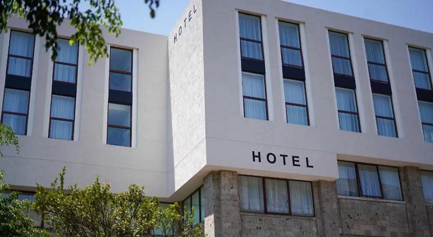 Six Hotel Guadalajara Degollado EXTERIOR