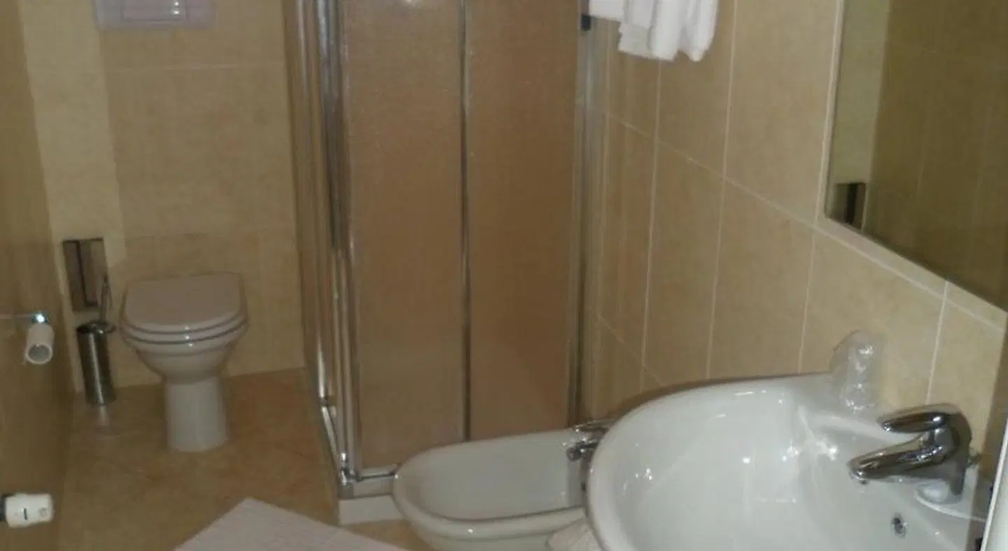 Fontana Santa Badezimmer