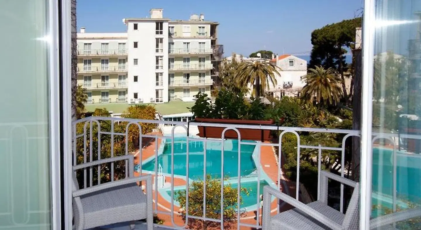 Sorrento Flats Terrasse