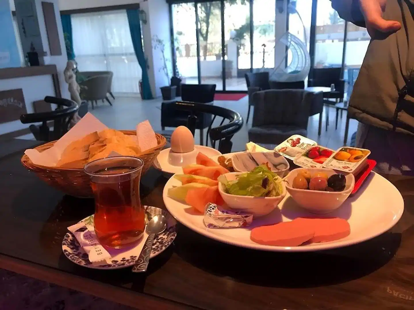 La Bella Suite Hotel Restaurant