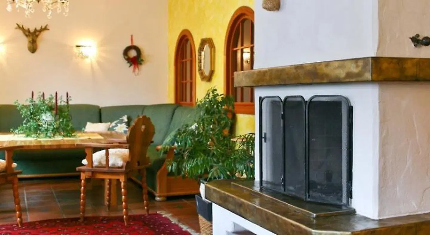 Edelweiss LOUNGE_LOBBY