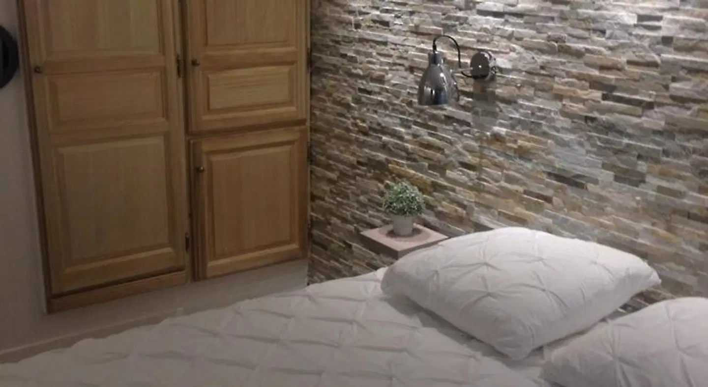 MarseilleCity ROOM_EXAMPLE