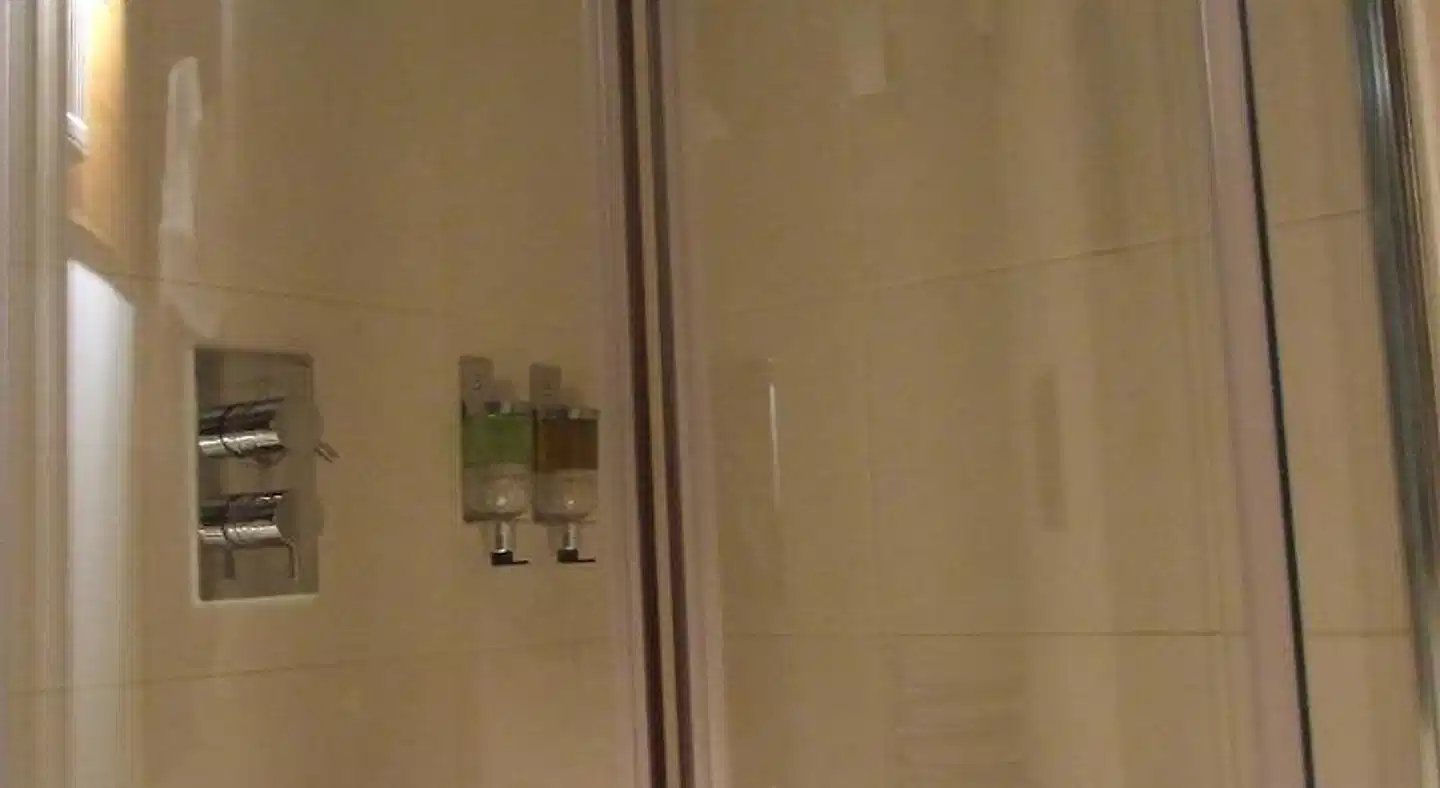 Glasgow House Badezimmer