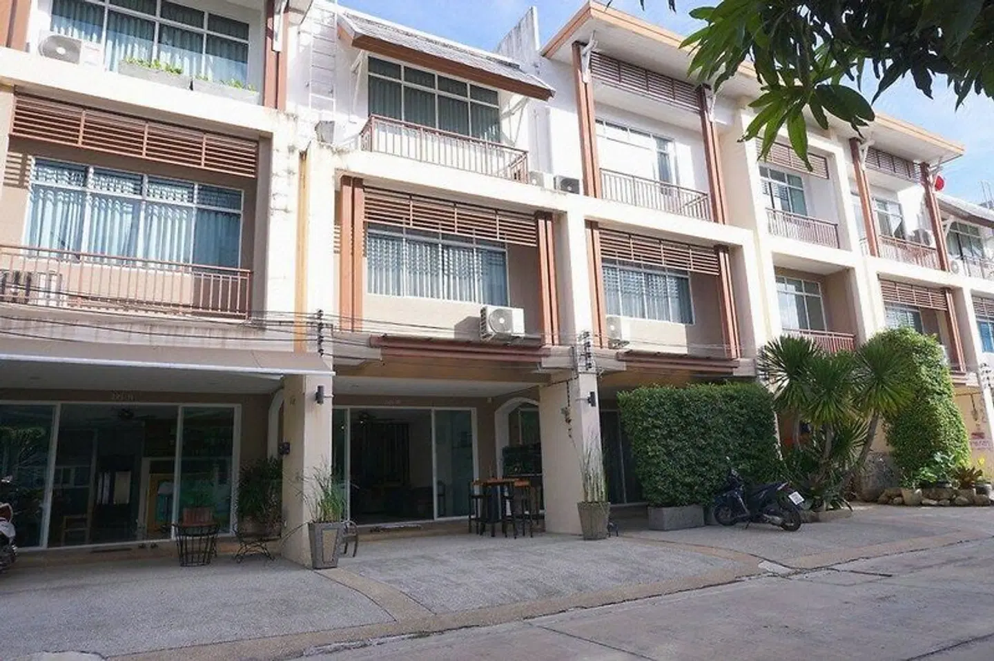 Green House Phuket EXTERIOR
