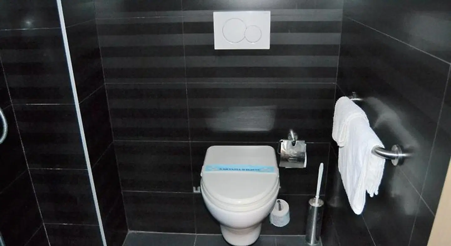 c-hotels Aiglon Badezimmer