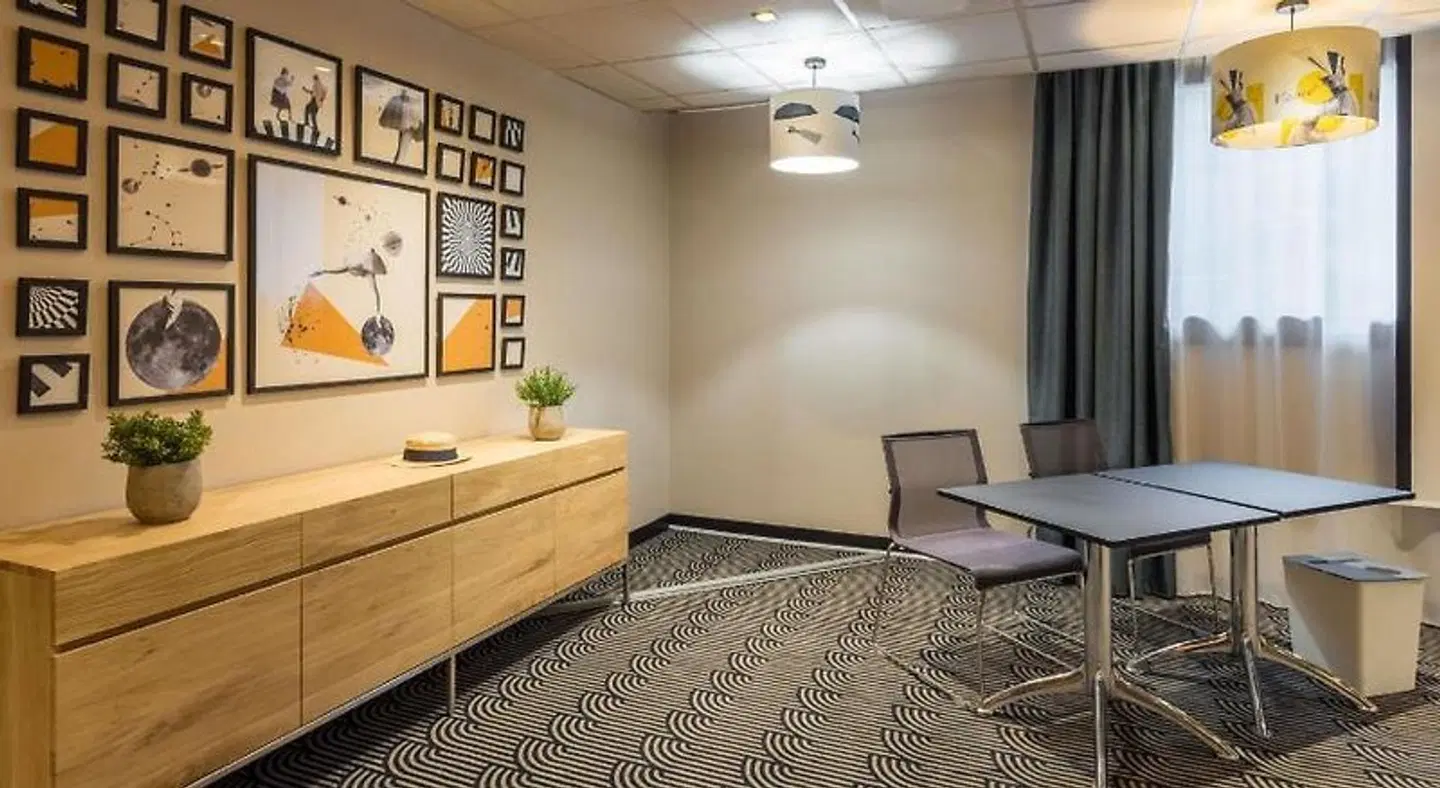 Novotel Paris Suresnes Longchamp Hotel ROOM_EXAMPLE