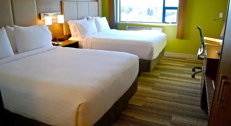 Holiday Inn Express Vancouver Airport - Richmond