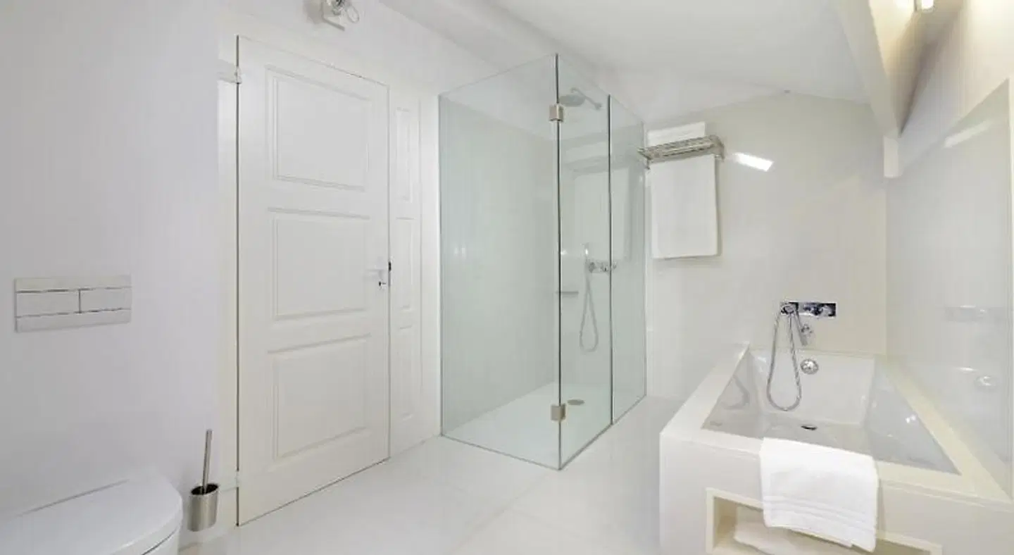 EMAJ Boutique Hotel Badezimmer