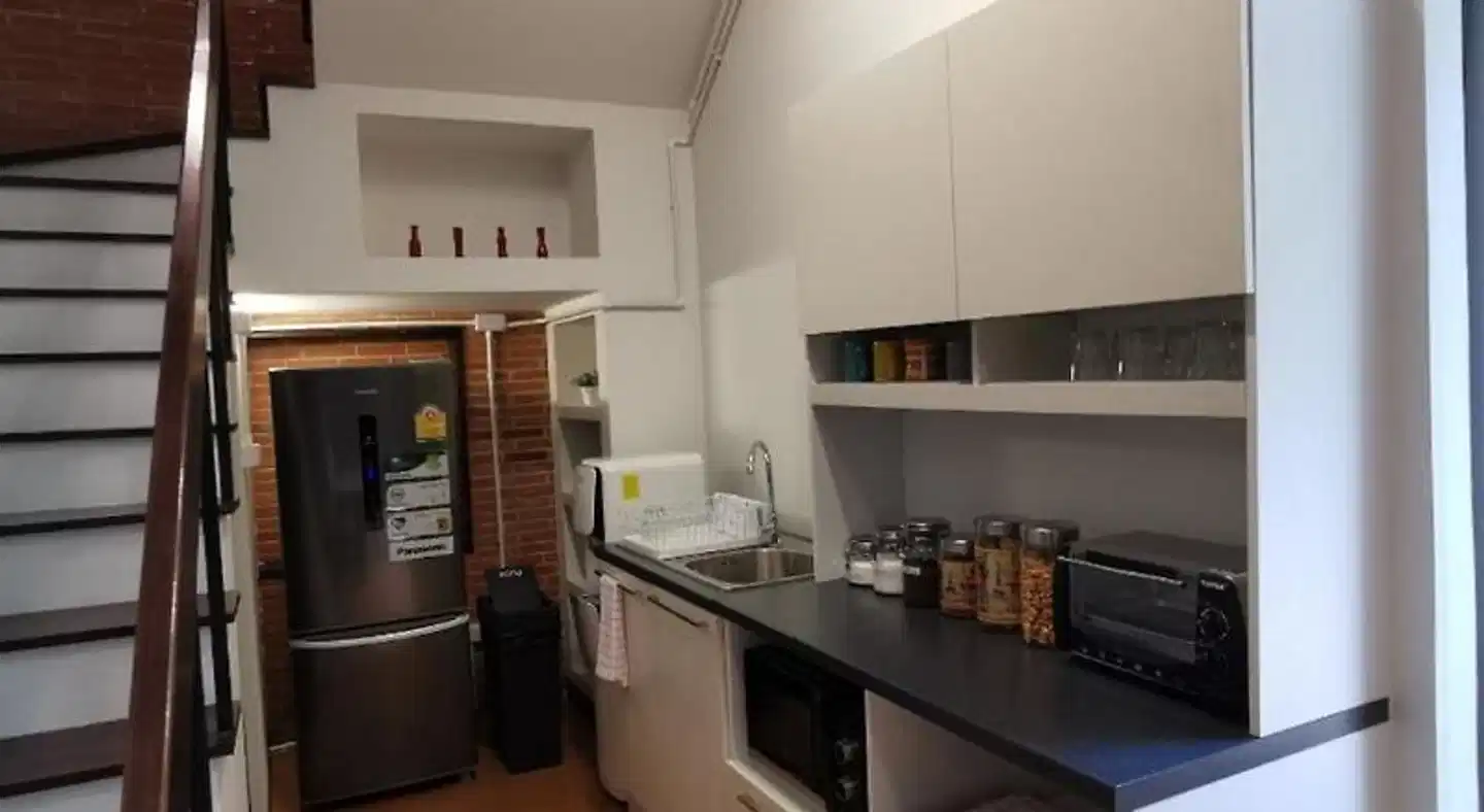 A Bangkok Journey Hostel Sukhumvit Wohnbeispiel