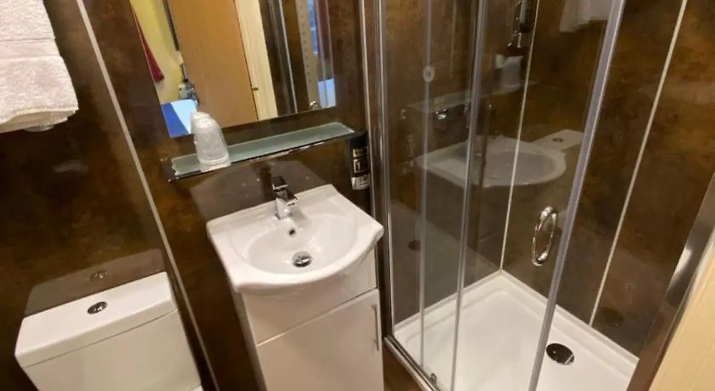 Ville Hotel Badezimmer
