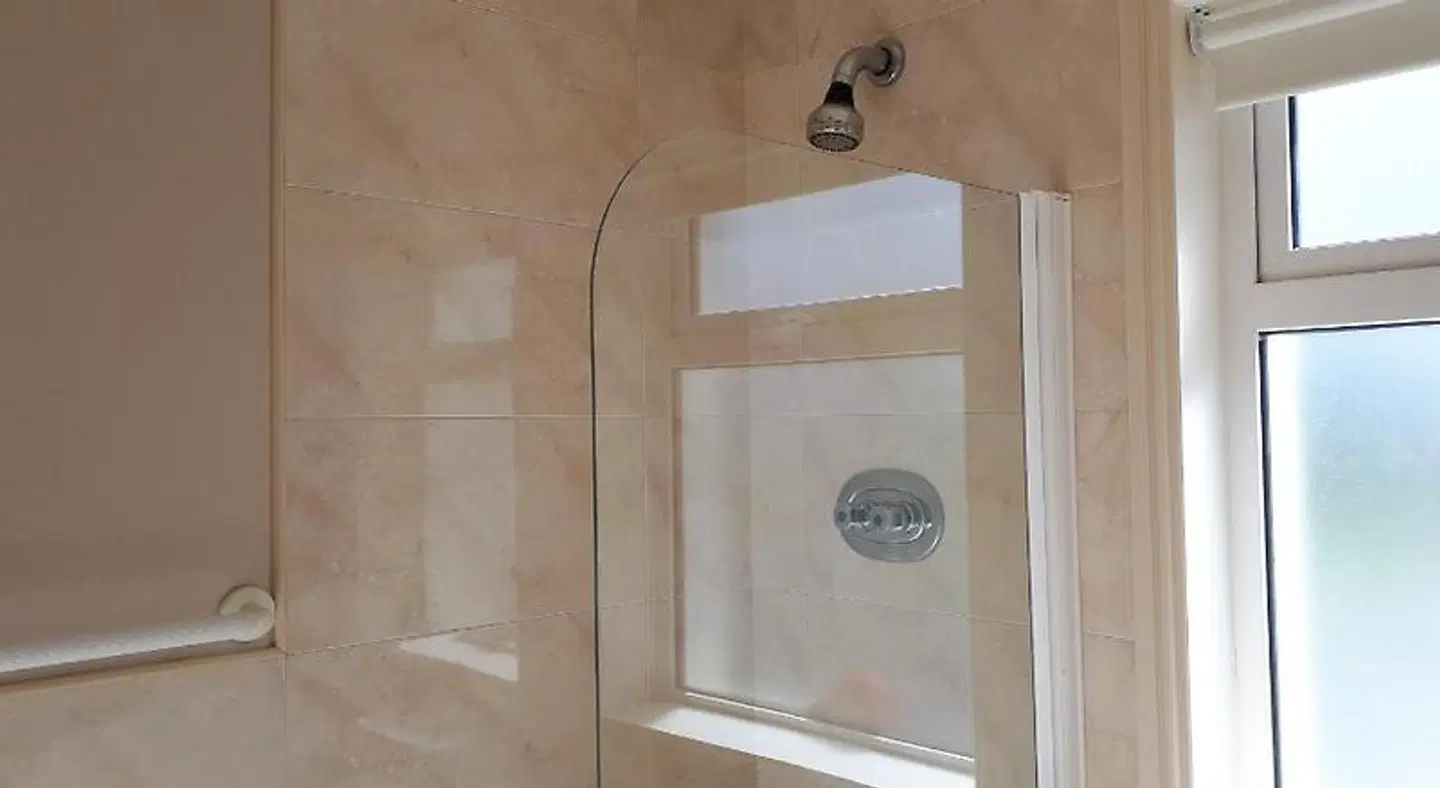 Green Acres Guesthouse Badezimmer