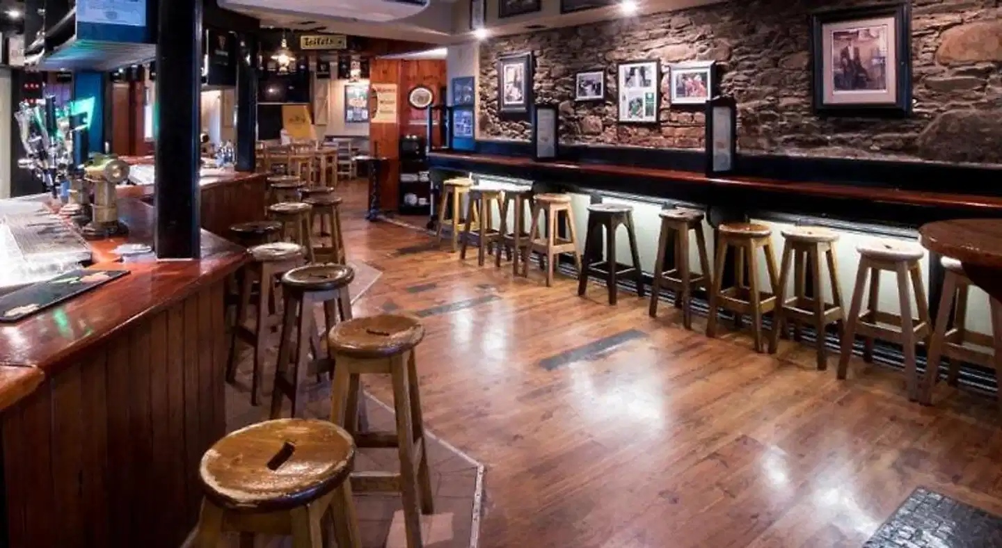 Failte Hotel Bar