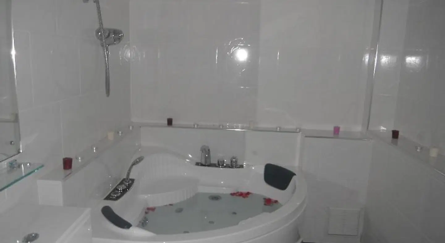 The Imperial Hotel Badezimmer