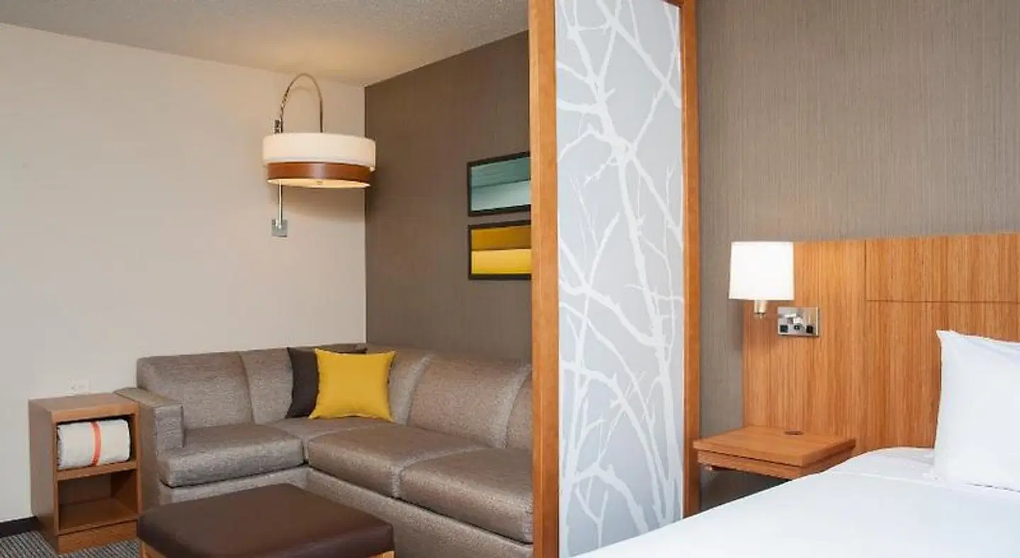 Hyatt Place Champain/Urbana ROOM_EXAMPLE